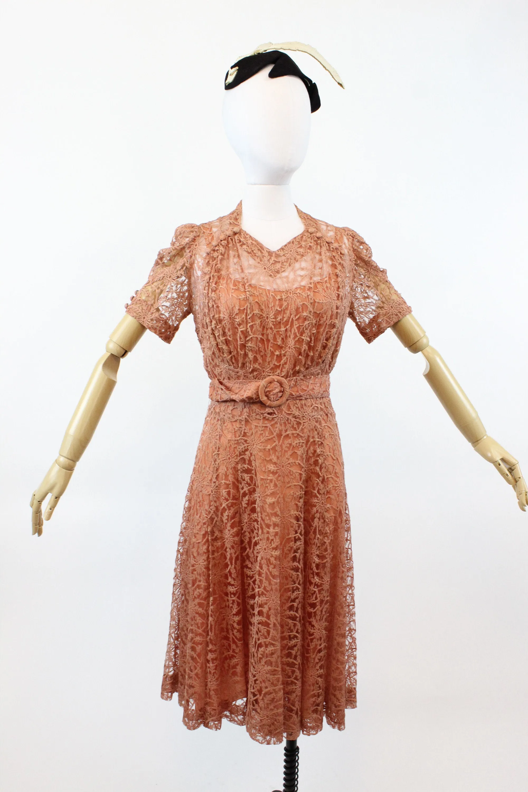 1940s ROSE LACE puff sleeves dress small medium | new fall