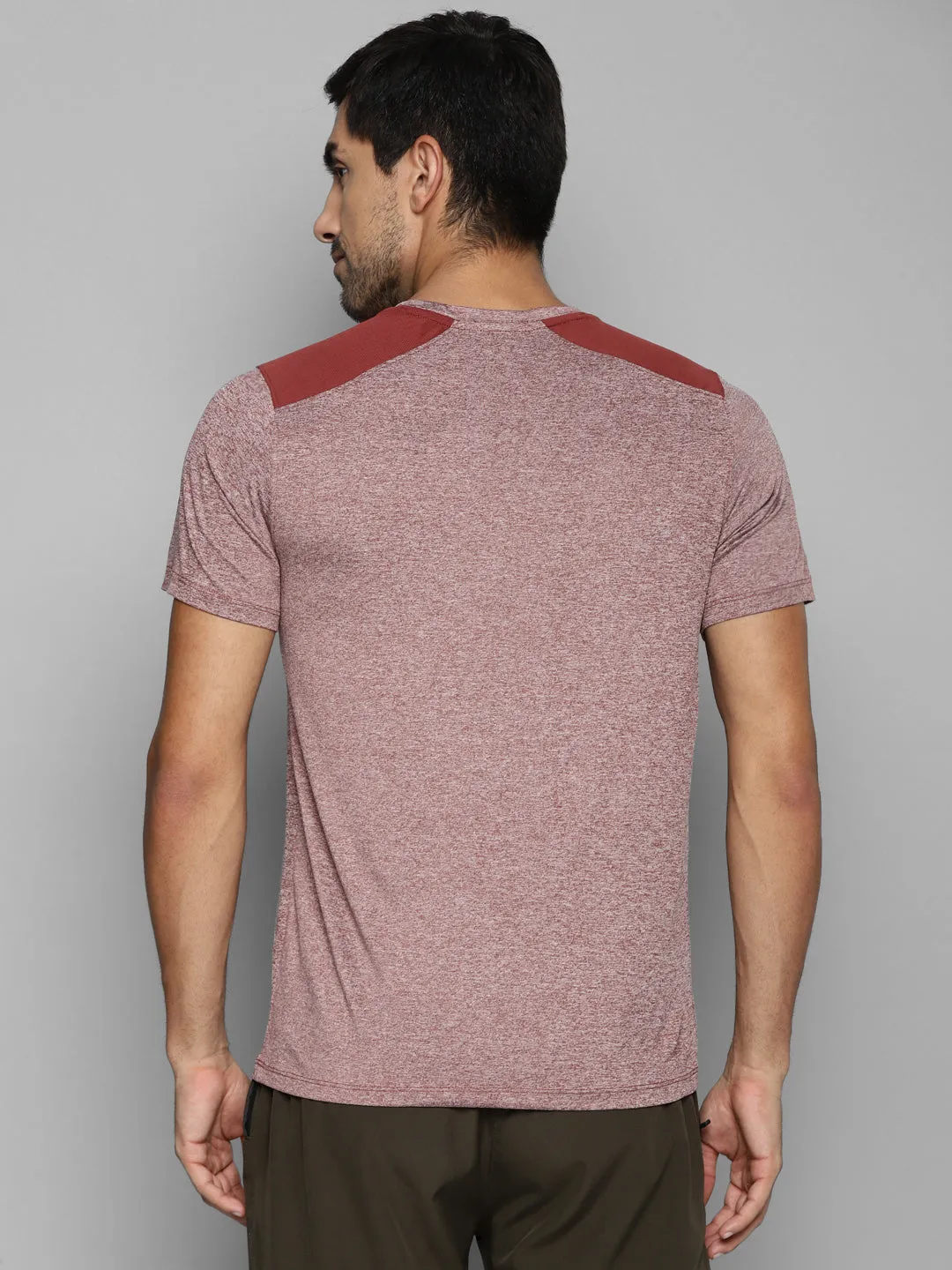 ALCIS Men Maroon Slim Fit Running T-shirt