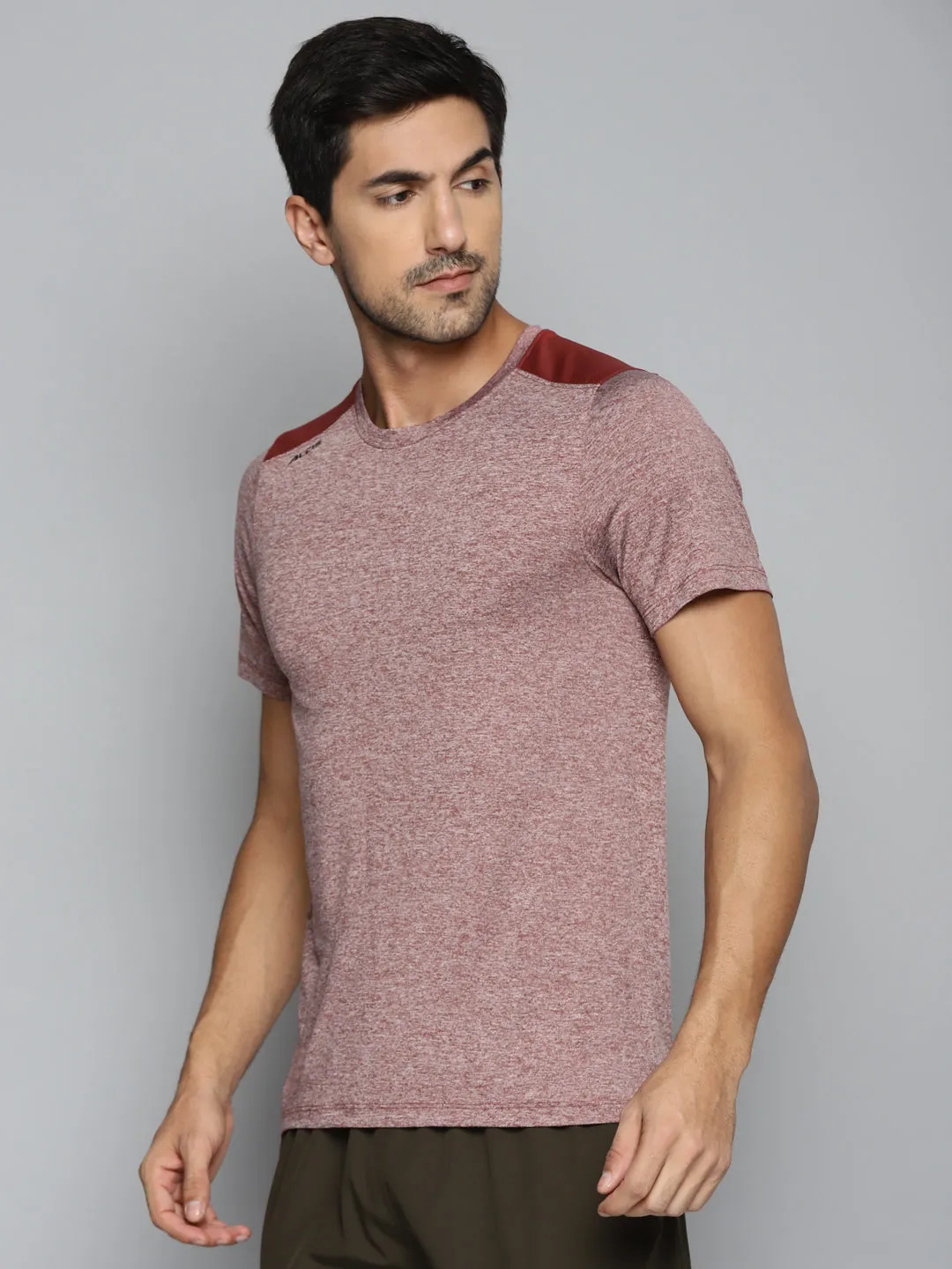 ALCIS Men Maroon Slim Fit Running T-shirt