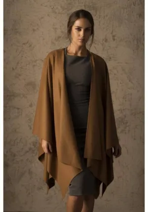 Luxurious 100% Vicuna Cape by Betty – Elegant and Premium Outerwear