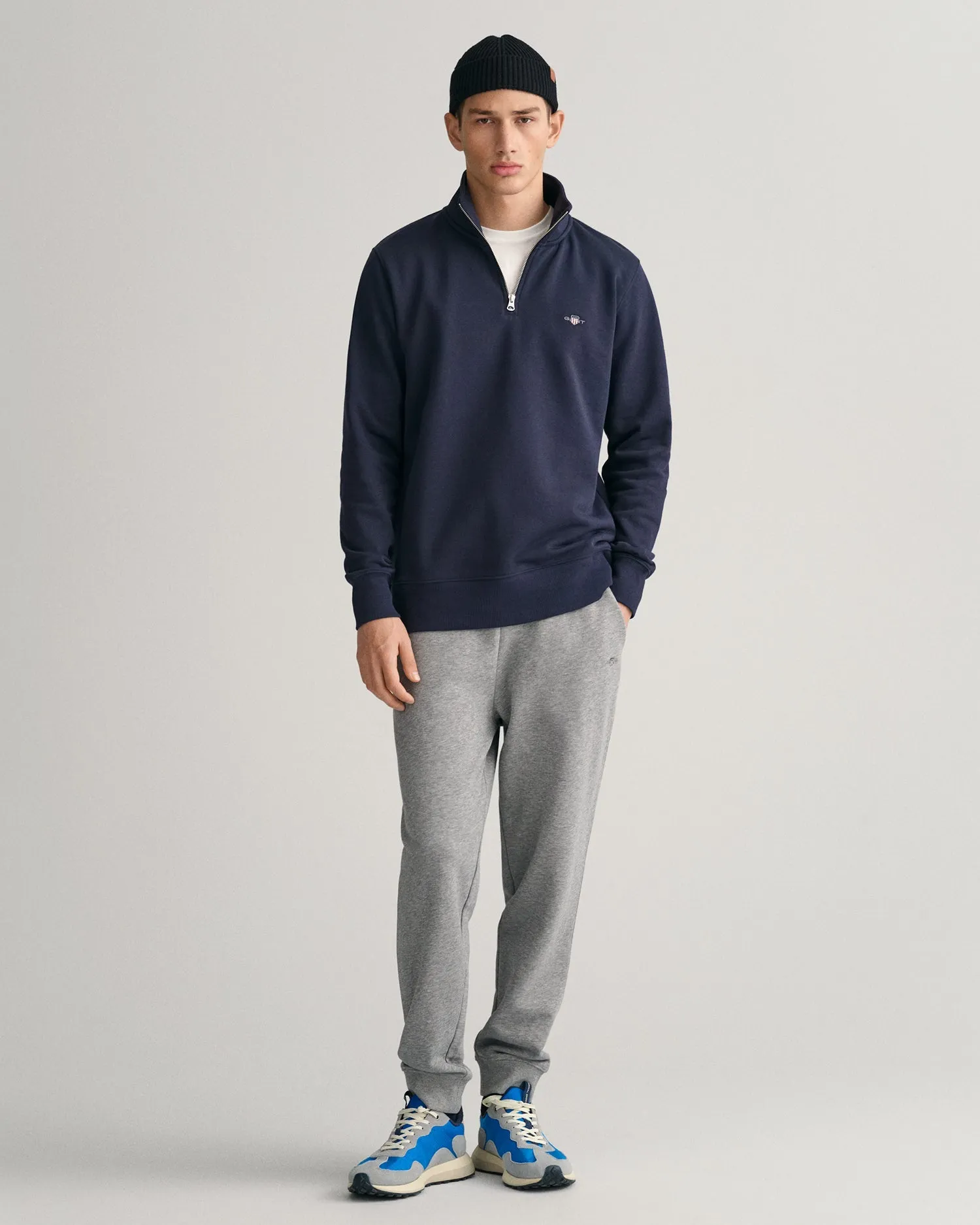 GANT Regular Shield Half Zip Sweatshirt