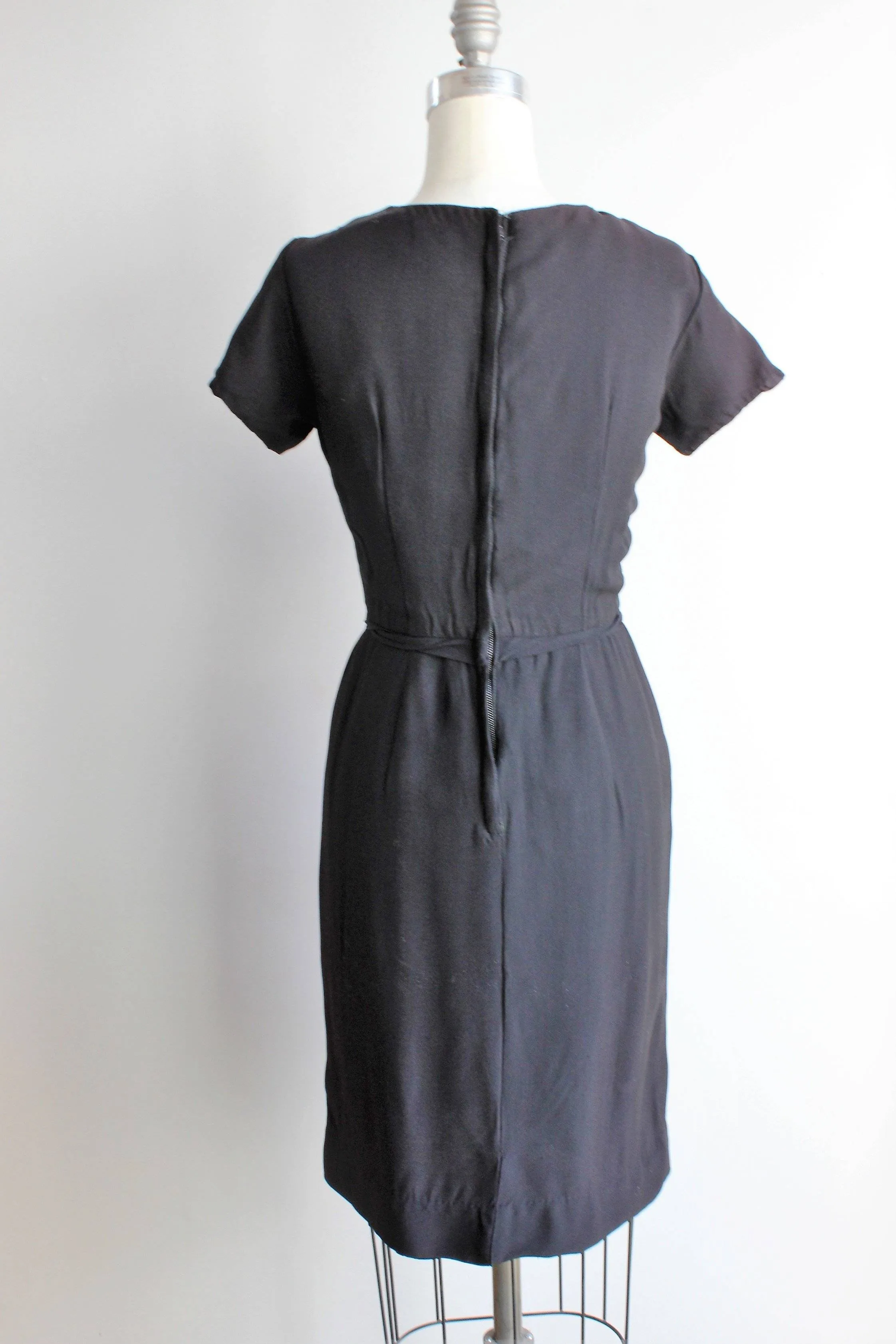 Vintage 1950s Little Black Dress With Bows