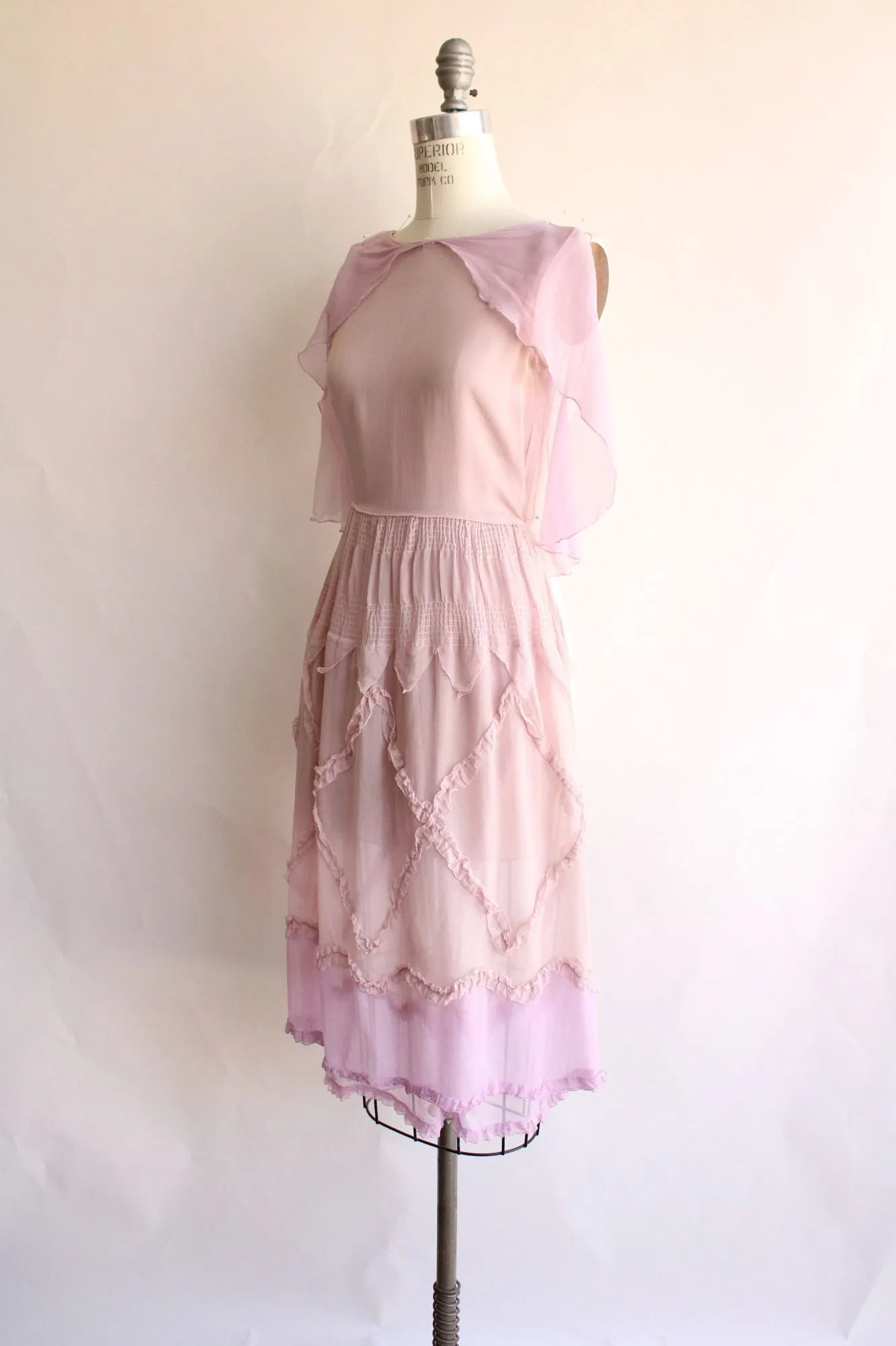 Vintage Antique 1920s Lavender Purple Silk Chiffon Dress